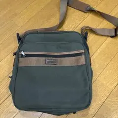 極美品SKY PARTNER ショルダーバッグ カーキ