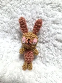 あみぐるみ うさぎ ストラップ ハンドメイド - メルカリ