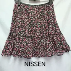​【新品タグ付】ニッセン 花柄フレアスカート 64 黒系 シフォン 裾フリルのサムネイル