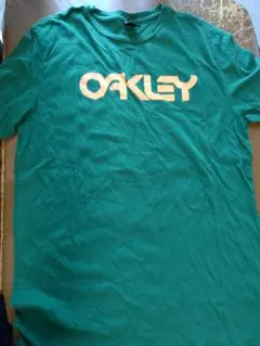 OAKLEY オークリー Tシャツ グリーン