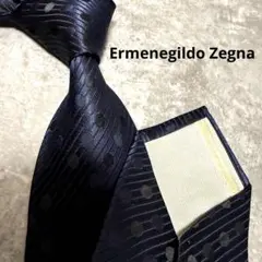 Item thumbnail for item c08b64bf-2d80-474f-8dcf-c8d4e8de3309