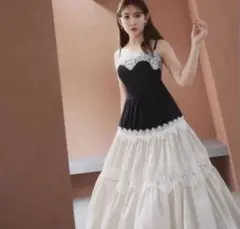 新品 Isa Tiered Lace Cami Dress Herlipto S Herlipto Isa Tiered Lace Cami Dress S - メルカリ