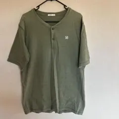 アーノルドパーマー　オリーブグリーン ボタン付きTシャツのサムネイル