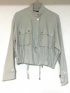 ZARA ショート丈リネンジャケット　ほぼ新品