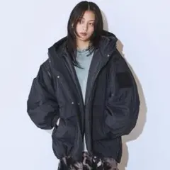 新品未使用タグ付　JEANASIS ソデ2WAYモンスターパーカーコート