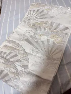 Item thumbnail for item 5fe5faaa-5cc8-4e25-a8d8-98689bb80e84