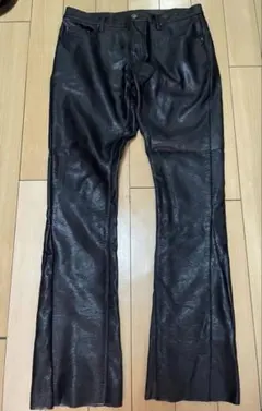 g*0様 mnml ブラックレザー フレアパンツのサムネイル