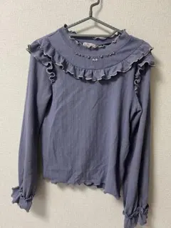axes フリル付きパープル長袖トップス