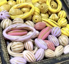 B781 アクリルビーズ