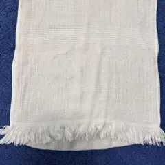 ホワイト フリンジ付きストール
