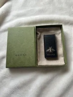 GUCCI ブラックレザー マネークリップ 蜂モチーフ