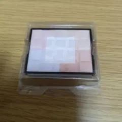 【マキアージュ】ハイライトパウダー マルチカラー ブロックデザインのサムネイル