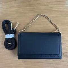 黒の合成皮革パーティーバッグ　ショルダーバック