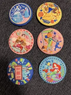 ディズニー　刺繍　缶バッジ　6個セット　缶バッチ　シークレット