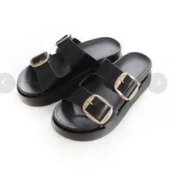 【240】ブラック サンダル ゴールドバックル ヒール5cm ストーム5cmのサムネイル