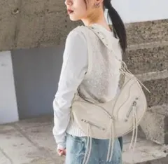 [完売品] JEANASIS ホワイトレザー　ショルダーバッグ