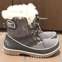 Item thumbnail for item 50beaf05-4f24-4416-92b9-78f0a8924422