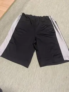 「GU」ハーフパンツ　※140cm