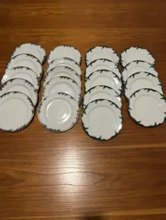 【超希少‼️】昭和レトロ 平皿中皿19枚セット　緑MARUYO CHINA 食器