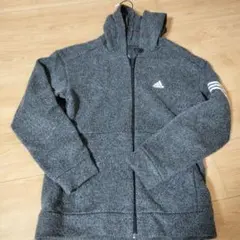 ジップパーカー