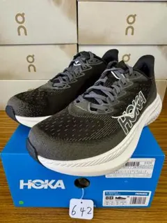 【新品未使用】HOKA MACH 6 ブラック 25cm レディースのサムネイル