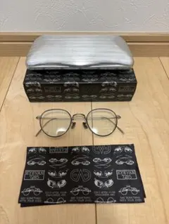 EYEVAN 7285 ケース付き　グリーンレンズ　【即日発送】のサムネイル