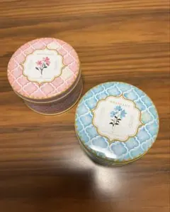 花柄デザインの金属製空き缶2個セット