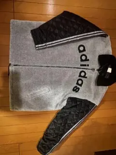adidas ダウンジャケット