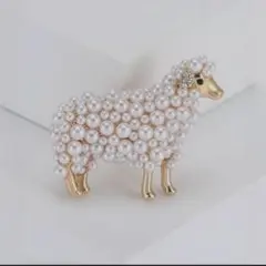 【新品】ひつじモチーフ パールブローチ ゴールド 羊 動物 北欧 レトロ