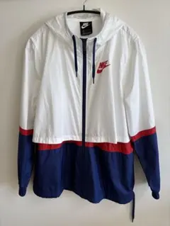 NIKEナイキ ウィンドブレーカー レディース　L