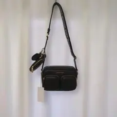 MICHAEL KORS ブラック ショルダーバッグ