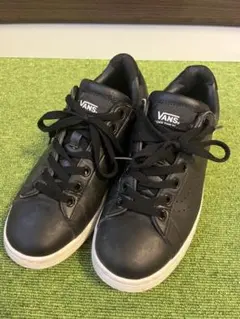 バンズ☆VANS☆黒スニーカー☆ロータイプ☆24.5cmのサムネイル