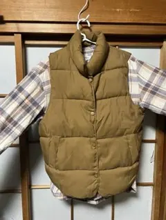 カーキ ダウンベスト ボタン留め