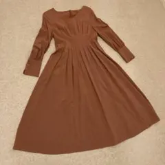 ロングワンピース　ブラウン　ナチュラルビューティーベーシック