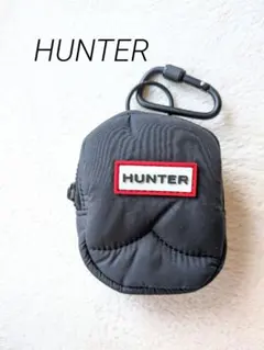 新品非売品　HUNTER ハンター パファー ミニポーチ カラビナ付 黒最終価格のサムネイル
