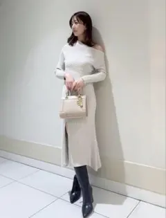 snidel ワンショルアシメニットワンピース　スナイデル　ワンピース