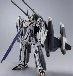 1/72 VF-25G トルネードメサイアバルキリー ミシェル機 ファミマ限定