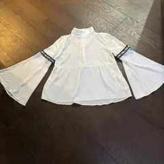 最終値下げZARAトップス、ブラウスパール