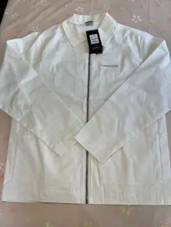 Item thumbnail for item b2d25c3d-4819-44f5-b321-ad33bee98614