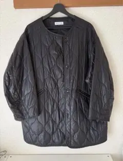 美品　フリークスストア　S ブラック キルティングジャケット オーバーサイズ