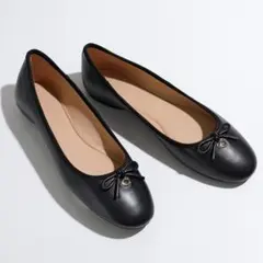 【新品未使用】COACH アリーナ バレエシューズフラットシューズ23.5㎝ 新品 コーチ フラットシューズ バレーシューズ 公式】コーチ