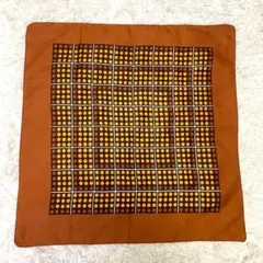 大判スカーフ　バンダナ　ドット柄　水玉柄　風呂敷　インテリア　茶色　ブラウン