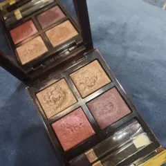 TOM FORD アイシャドウ　04HONEYMOON