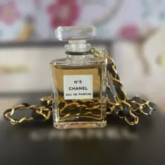 CHANEL 香水ネックレスシャネルarchive archivefashion CHANEL 香水ネックレスシャネルarchive archivefashion - メルカリ