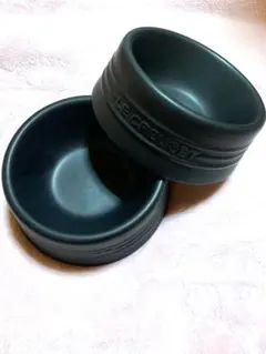 ✴︎新品未使用✴︎　ルクルーゼ　ペット用ボール　犬用食器　マットブラック　2個セット ✴︎新品未使用✴︎ ルクルーゼ ペット用ボール 犬用食器 マット