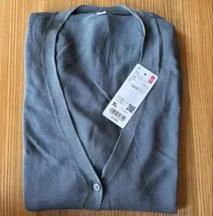 【美品】ユニクロ　ライトVネックカーディガン（長袖）XL オリーブ
