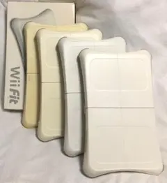 任天堂 Nintendo Wii Fit ウィー フィット 本体 4台 まとめ