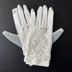 か*そ様 ウェディンググローブ ホワイト 刺繍 白
