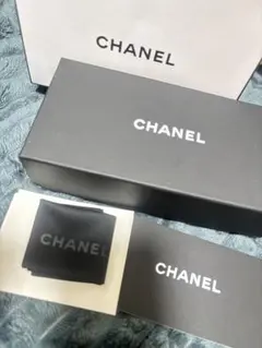 CHANEL シャネル 偏光サングラス＋バケットハット ピンクハート裏地