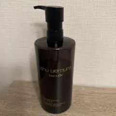 shu uemura ブラック クレンジング オイル 450ml 使用品のサムネイル